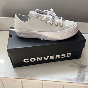 Converse all star lift
